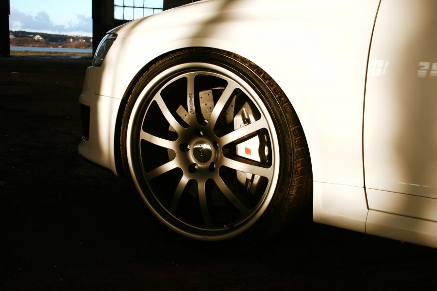 Колеса Audi RS6 Avant by Avus Performance (4F, C6) 2009 года  (фото 4 из 7)